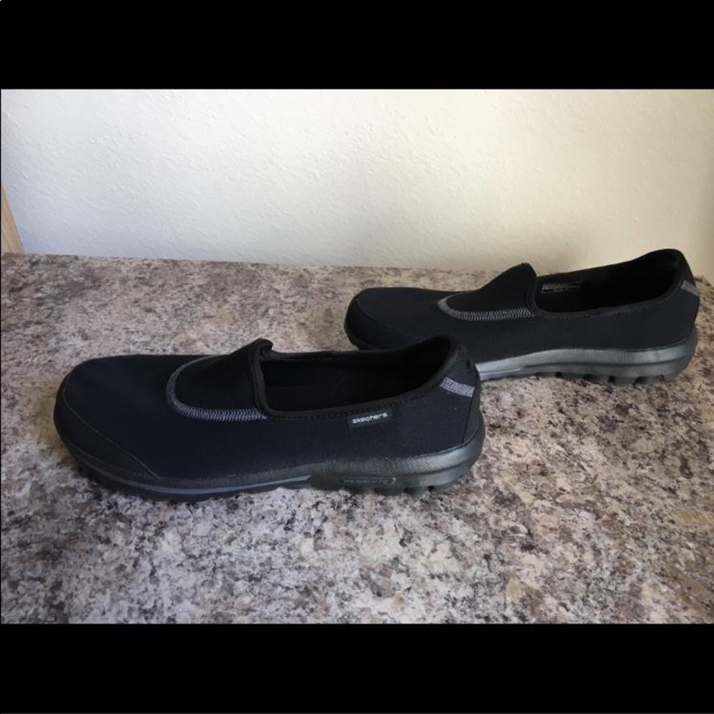 Sketchers Flats
